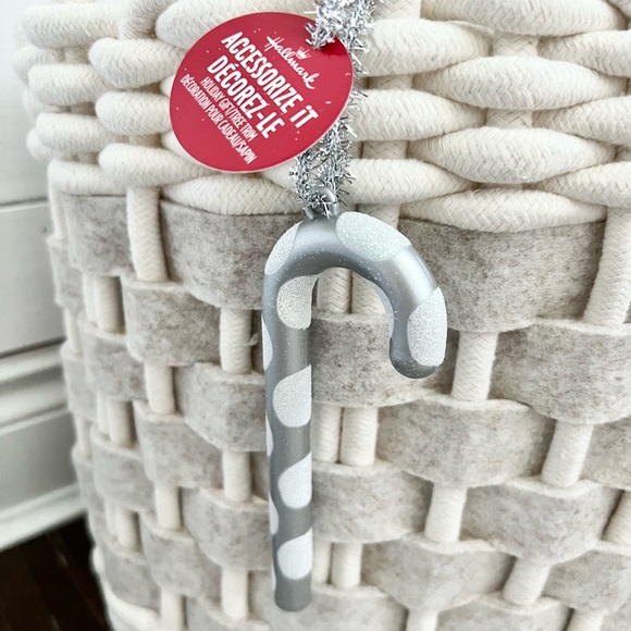 Hallmark 6” Silver Plastic Candy Cane Christmas Tree Ornaments / Gift Trim 15qty - Picture 10 of 11